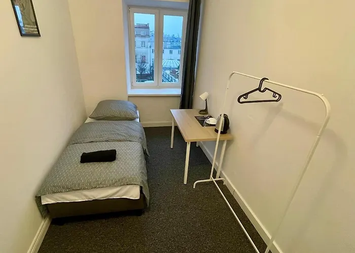 Fantastic Waw - Ch5 Room C211